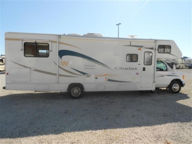 Used 2008 Winnebago Chalet 331CR Class C For Sale